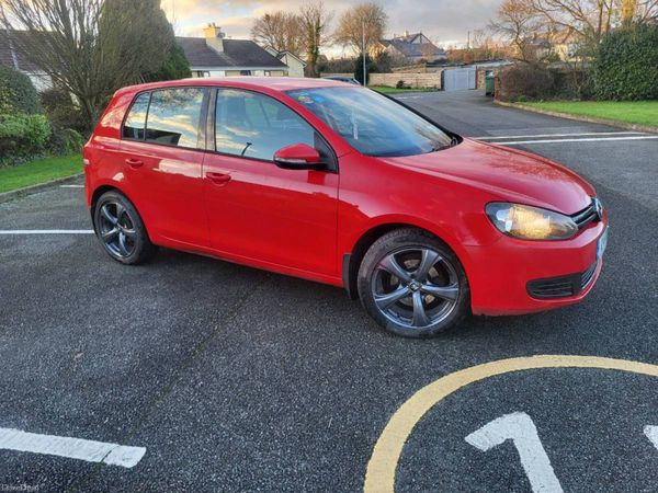 Volkswagen Golf Hatchback, Diesel, 2010, Red