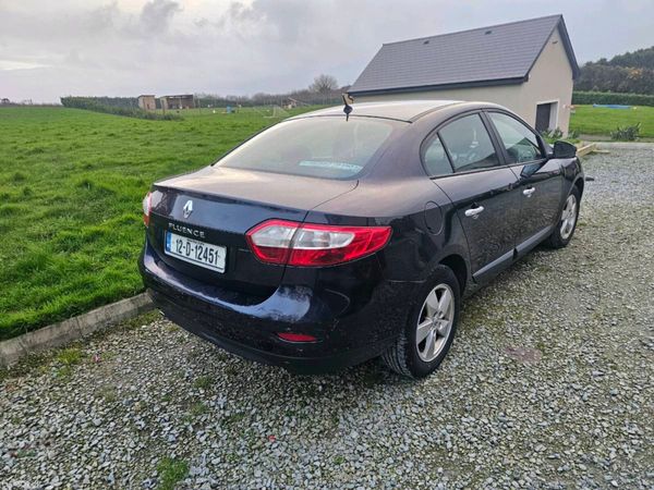Renault Fluence Saloon, Diesel, 2012, Blue