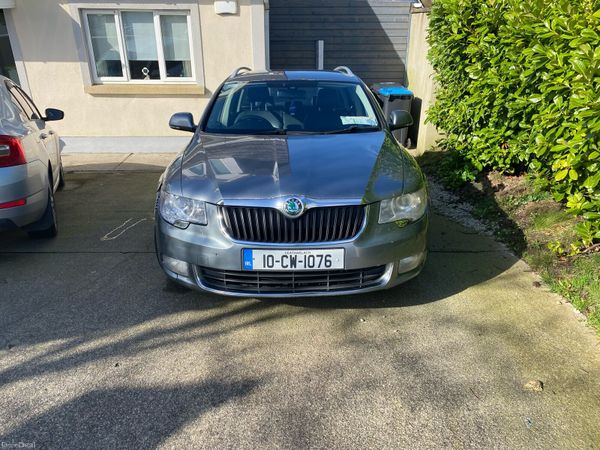 Skoda Superb Estate, Diesel, 2010, Grey