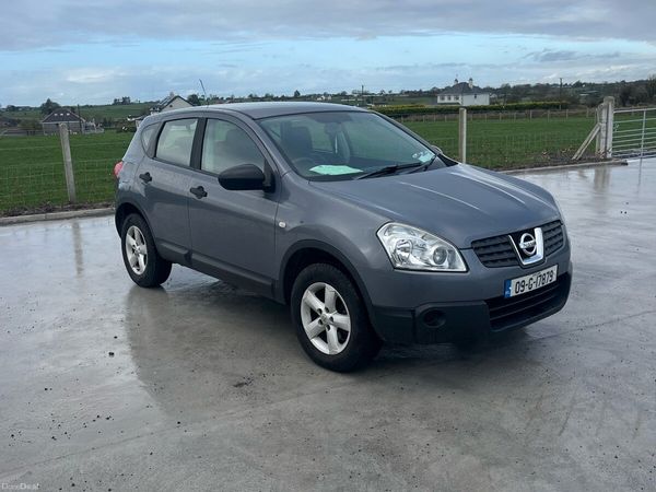 Nissan Qashqai Hatchback, Diesel, 2009, Grey