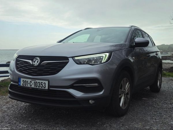 Vauxhall Grandland X SUV, Diesel, 2020, Grey