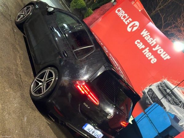 Volkswagen Golf Hatchback, Diesel, 2014, Black