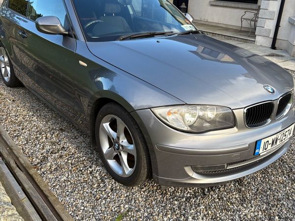 BMW 1-Series Hatchback, Petrol, 2010, Grey