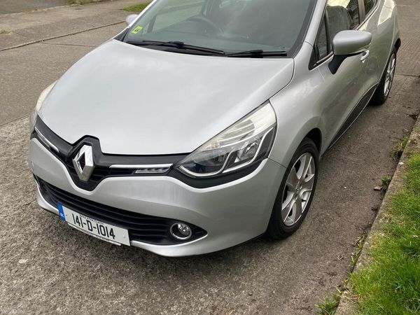 Renault Clio Hatchback, Petrol, 2014, Silver