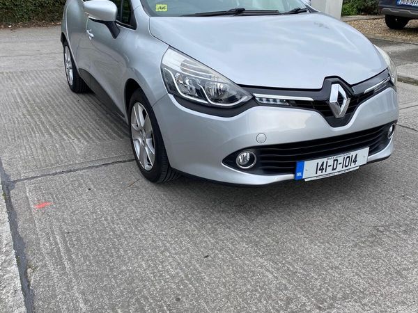 Renault Clio Hatchback, Petrol, 2014, Silver