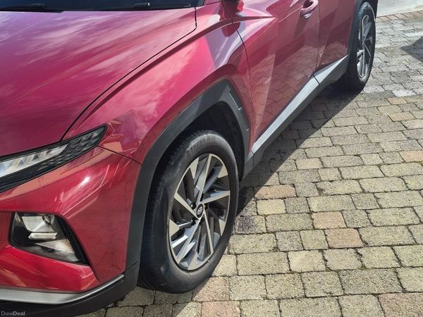 Hyundai Tucson SUV, Diesel, 2022, Red