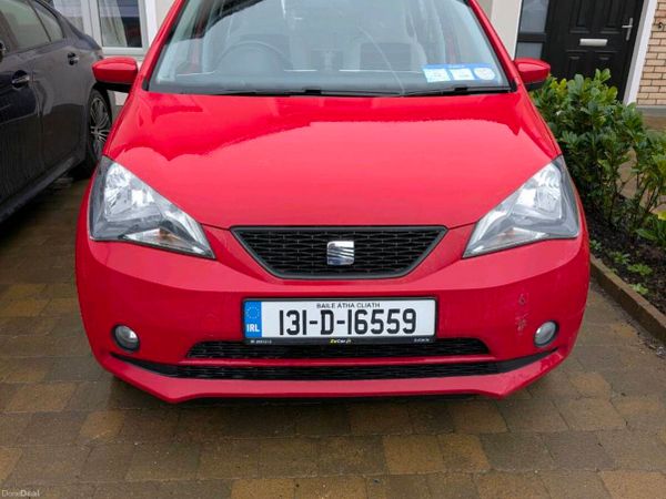 SEAT Mii Hatchback, Petrol, 2013, Red