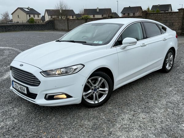 Ford Mondeo Hatchback, Diesel, 2017, White