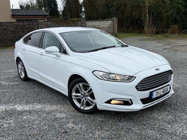 Ford Mondeo Hatchback, Diesel, 2017, White