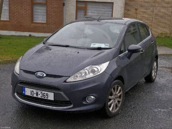 Ford Fiesta Hatchback, Petrol, 2010, Grey