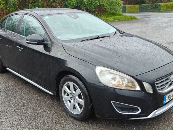 Volvo S60 Saloon, Diesel, 2013, Black