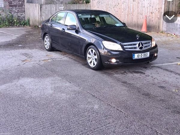 Mercedes-Benz C-Class Saloon, Diesel, 2010, Black