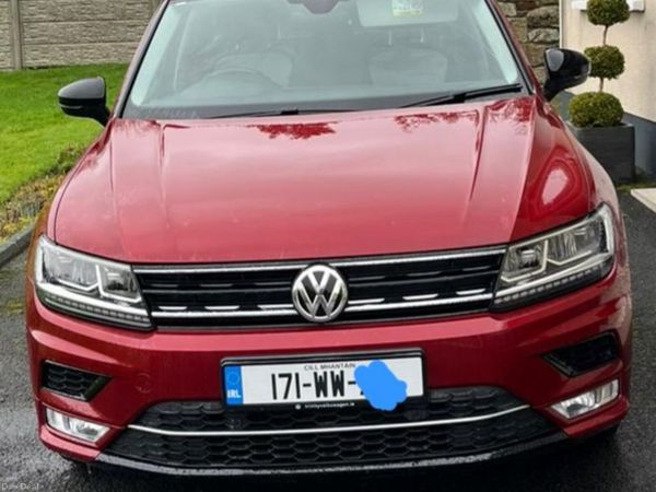 Volkswagen Tiguan SUV, Diesel, 2017, Red
