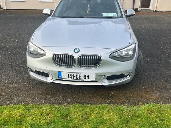 BMW 1-Series Estate/Jeep, Diesel, 2014, Silver