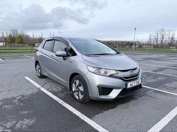 Honda Fit Hatchback, Petrol Hybrid, 2014, Silver