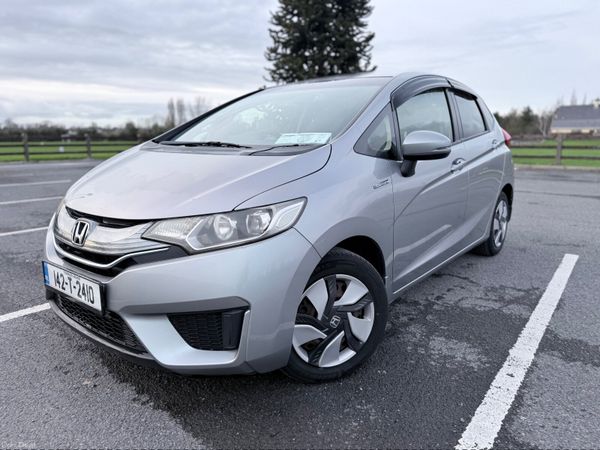 Honda Fit Hatchback, Petrol Hybrid, 2014, Silver