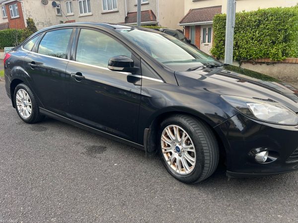 Ford Focus Saloon, Diesel, 2012, Black