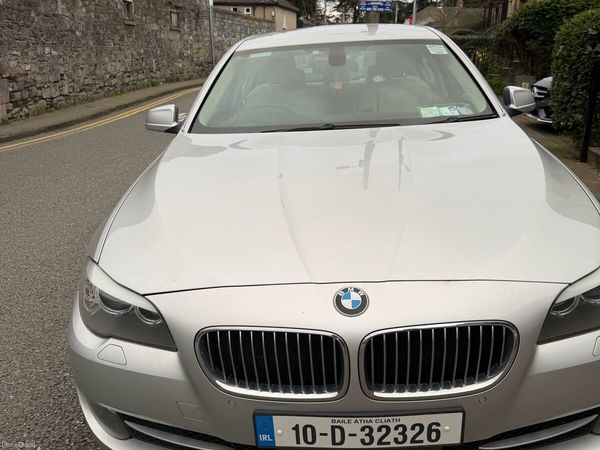 BMW 5-Series Saloon, Diesel, 2010, Silver