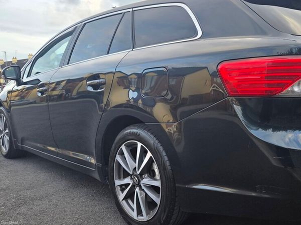 Toyota Avensis Estate, Diesel, 2014, Grey