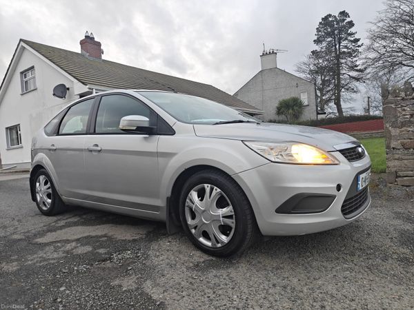Ford Focus Hatchback, Diesel, 2010, Silver
