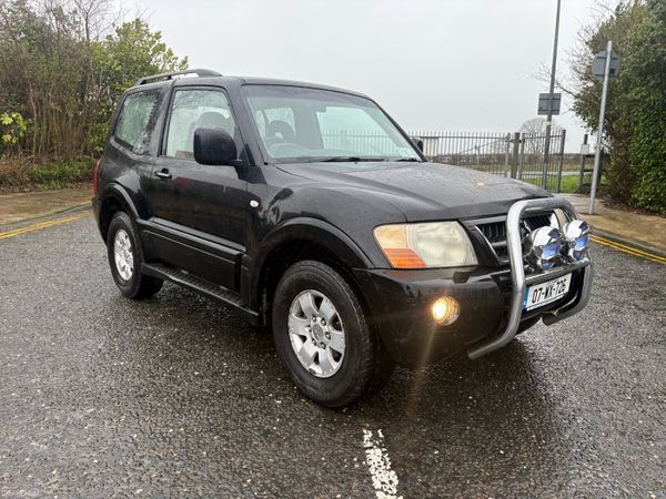 Mitsubishi Pajero SUV, Diesel, 2007, Black