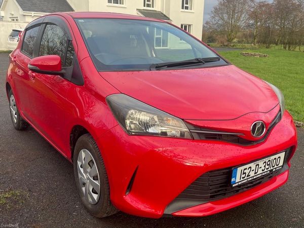 Toyota Vitz Hatchback, Petrol, 2015, Red