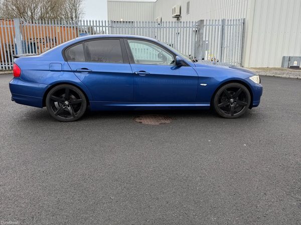 BMW 3-Series Saloon, Diesel, 2011, Blue