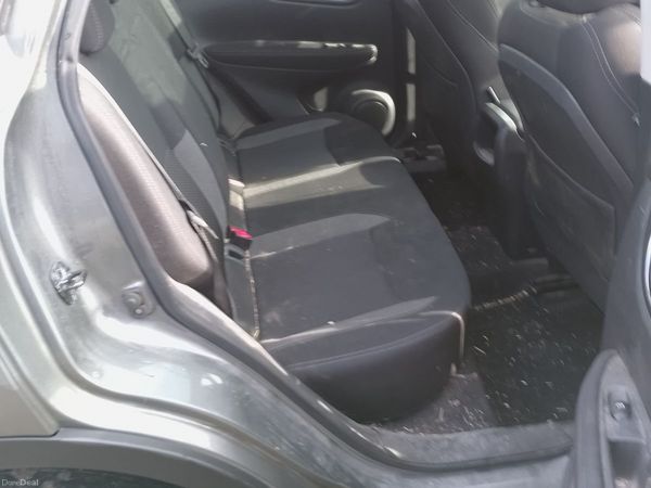 Nissan Qashqai Hatchback, Diesel, 2018, Grey