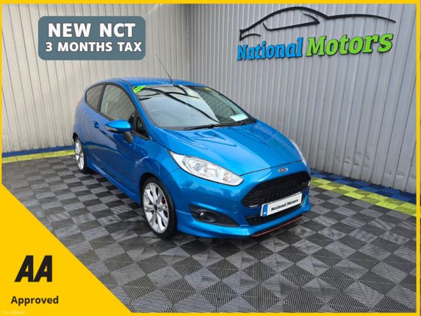 Ford Fiesta Hatchback, Petrol, 2015, Blue