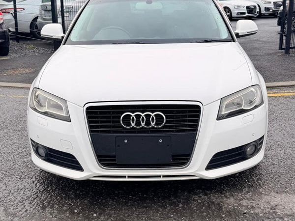 Audi A3 Hatchback, Petrol, 2010, White