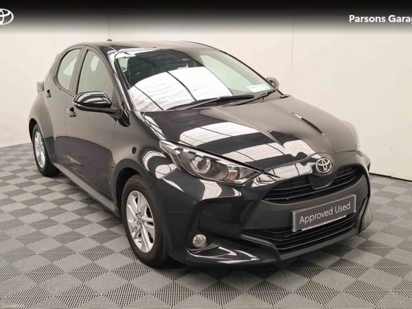 Toyota Yaris Hatchback, Petrol, 2024, Black