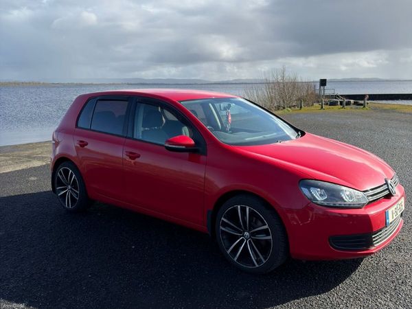 Volkswagen Golf Hatchback, Diesel, 2011, Red