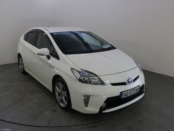 Toyota Prius Hatchback, Petrol Hybrid, 2014, White