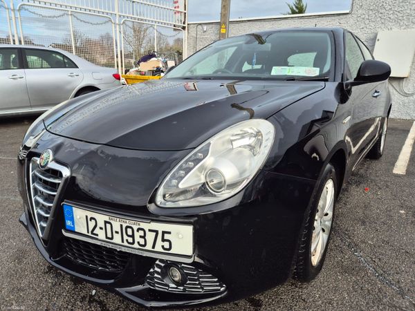 Alfa Romeo Giulietta Hatchback, Petrol, 2012, Black