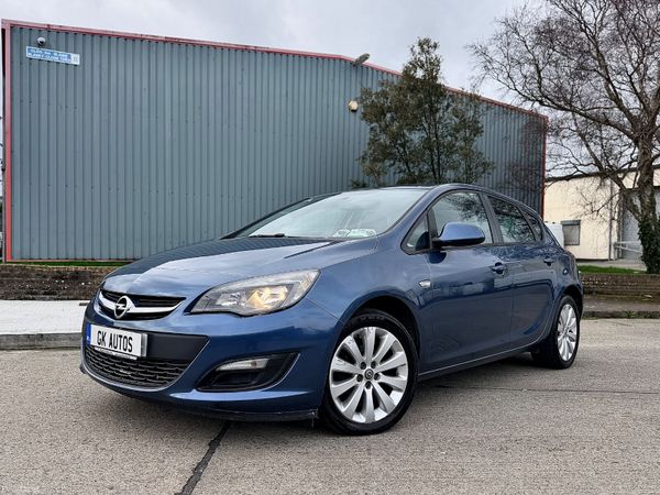 Opel Astra MPV, Petrol, 2014, Blue