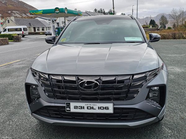 Hyundai Tucson SUV, Petrol Plug-in Hybrid, 2023, Grey