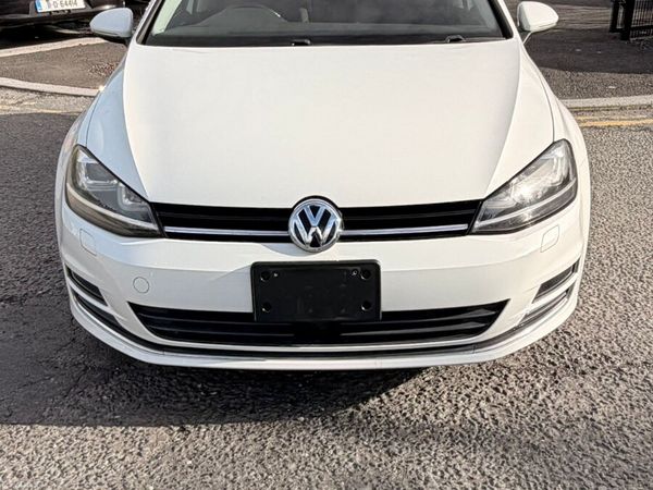 Volkswagen Golf Hatchback, Petrol, 2015, White