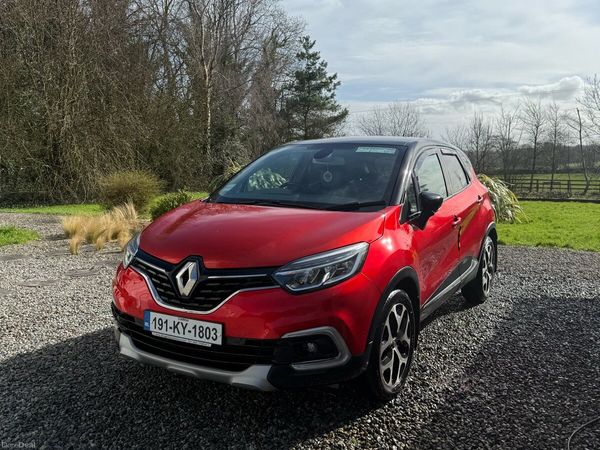 Renault Captur Hatchback, Diesel, 2019, Red