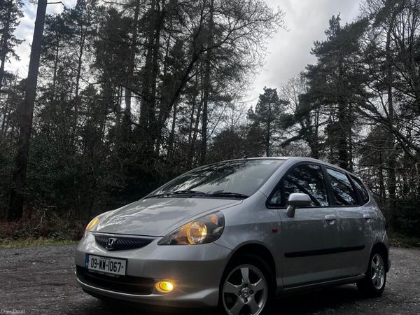 Honda Jazz Hatchback, Petrol, 2009, Grey