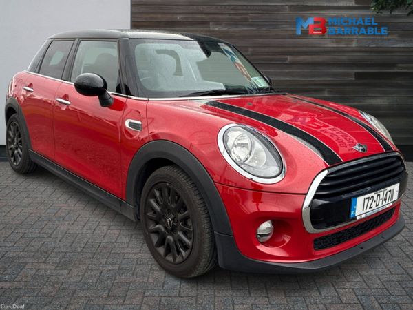 Mini Cooper Hatchback, Petrol, 2017, Red