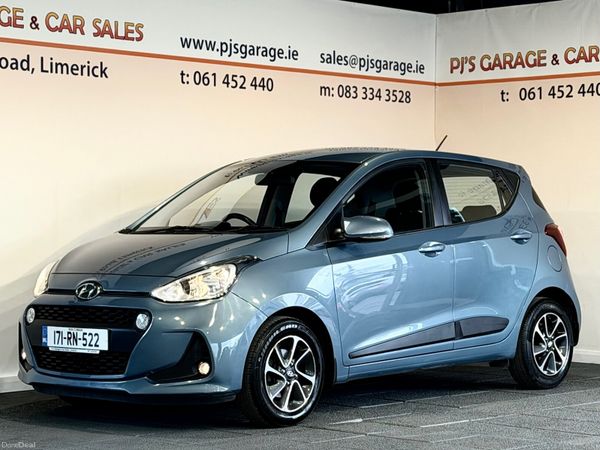 Hyundai i10 Hatchback, Petrol, 2017, Blue