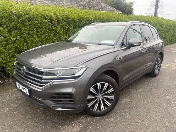 Volkswagen Touareg SUV, Diesel, 2019, Grey