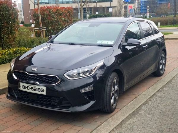 Kia Ceed Hatchback, Diesel, 2019, Black