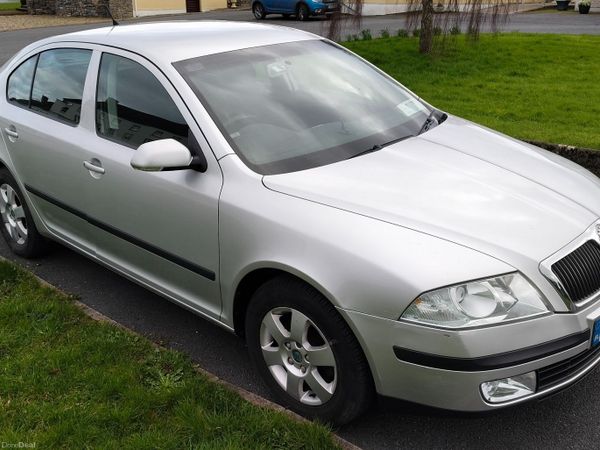 Skoda Octavia Hatchback, Diesel, 2007, Silver