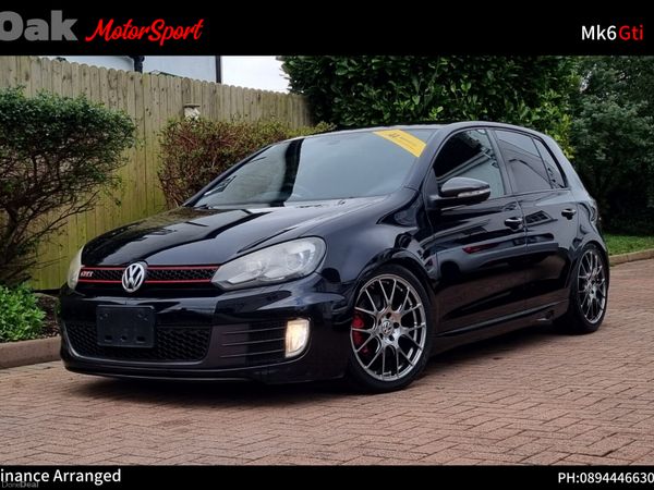 Volkswagen Golf Hatchback, Petrol, 2012, Black