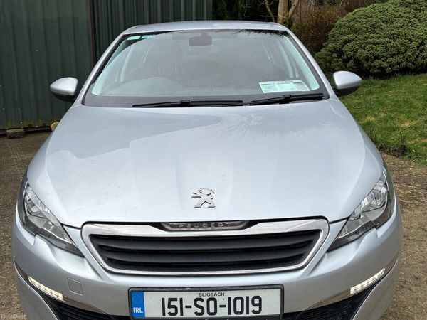 Peugeot 308 Hatchback, Diesel, 2015, Silver