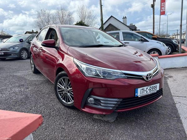Toyota Corolla Saloon, Diesel, 2017, Red