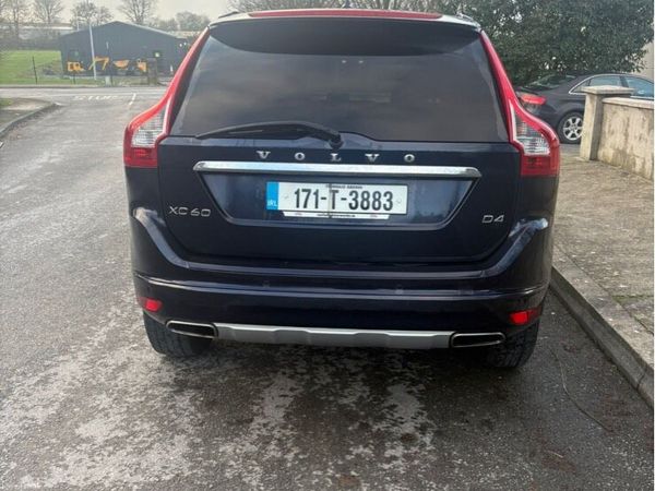 Volvo XC60 SUV, Diesel, 2017, Blue