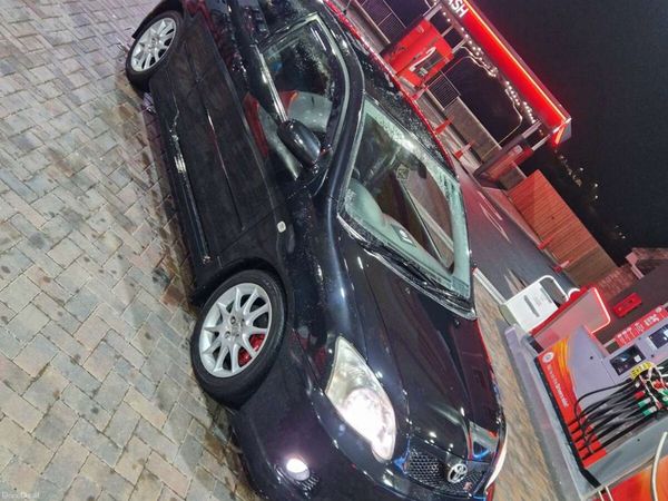 Toyota Corolla Hatchback, Petrol, 2005, Black