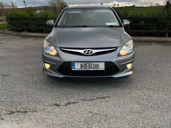 Hyundai i30 Hatchback, Petrol, 2011, Grey